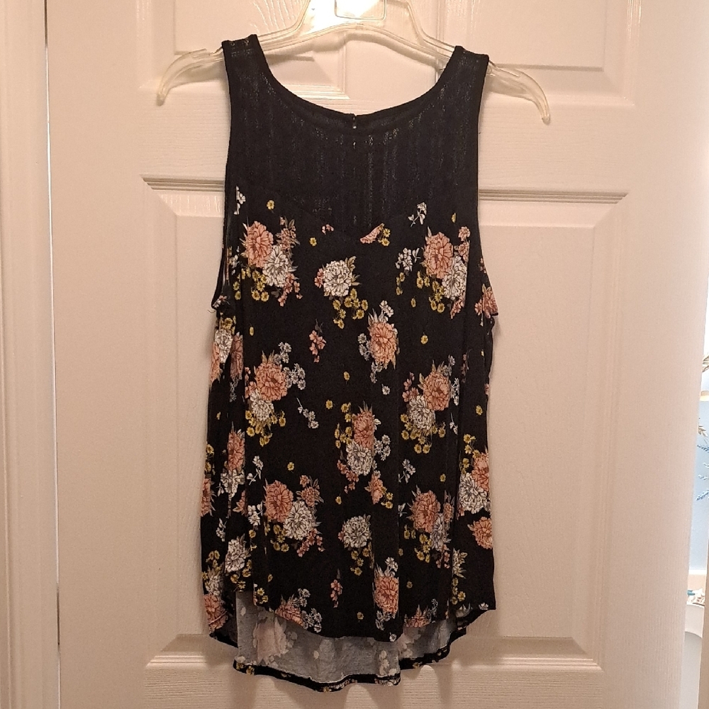 Floral Sleeveless Top - Black and Pink